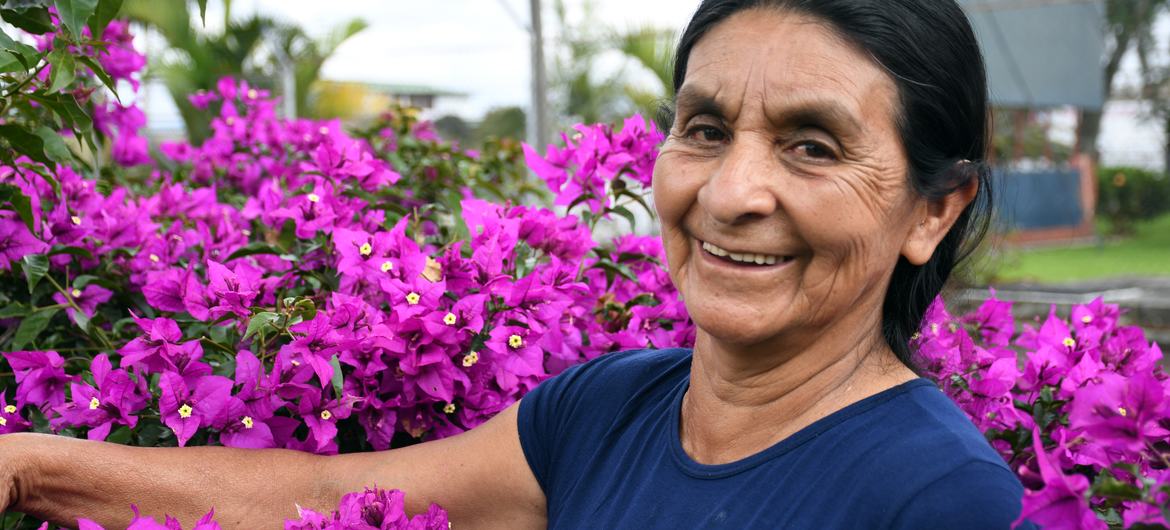 ميليدا مونتيرو، مزارعة بن في كاوكا، كولومبيا، وهي منطقة تأثرت بشكل خاص بالحرب الأهلية.
