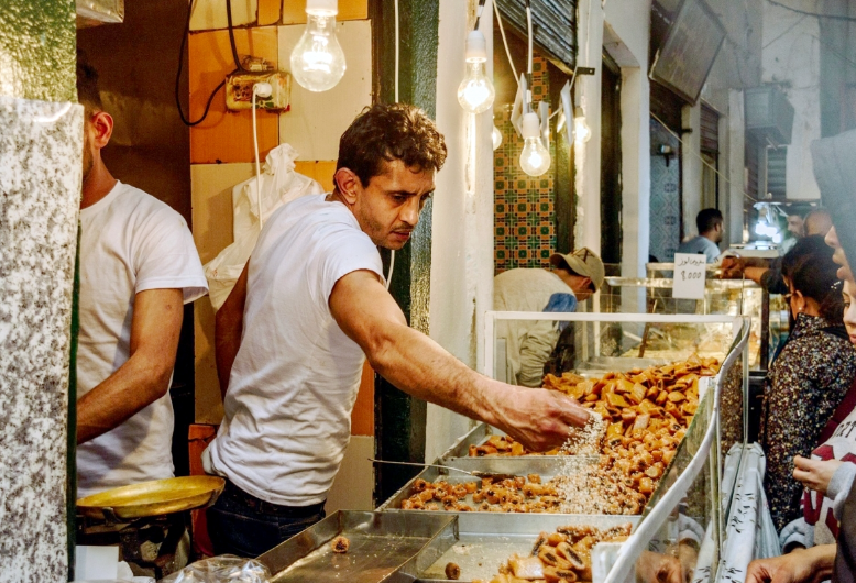 رمضان في تونس/مواقع التواصل