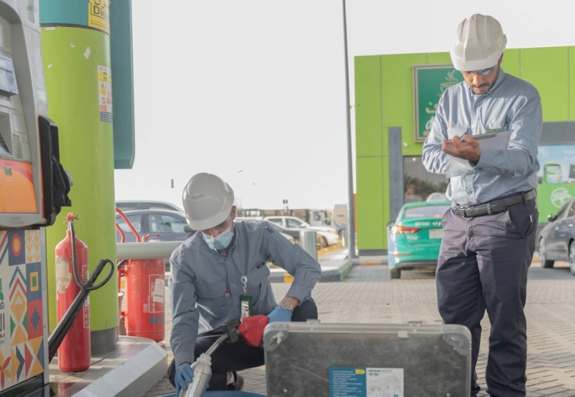 وقف العمل في 12 محطة وقود وإغلاق نصف المضخات لـ 185 أخرى في السعودية